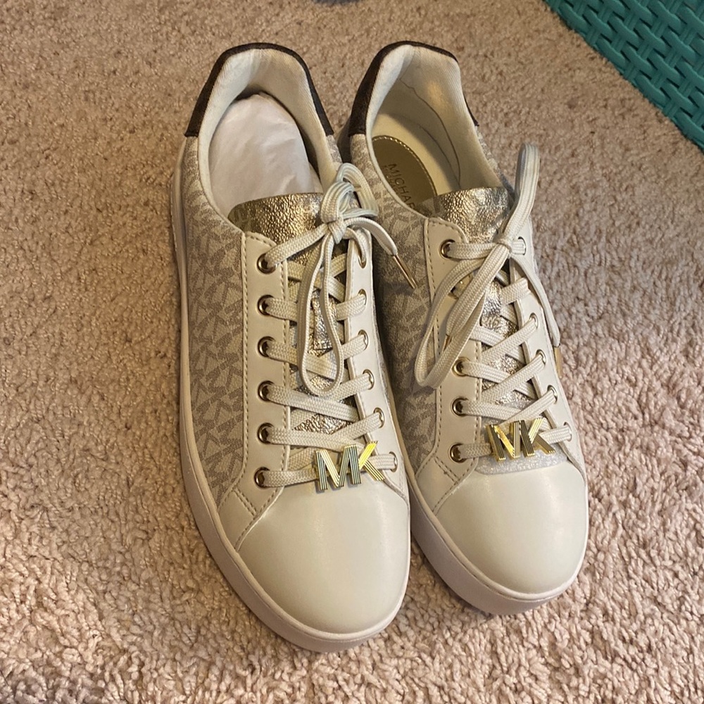 Poppy lace up mini mk logo sneakers